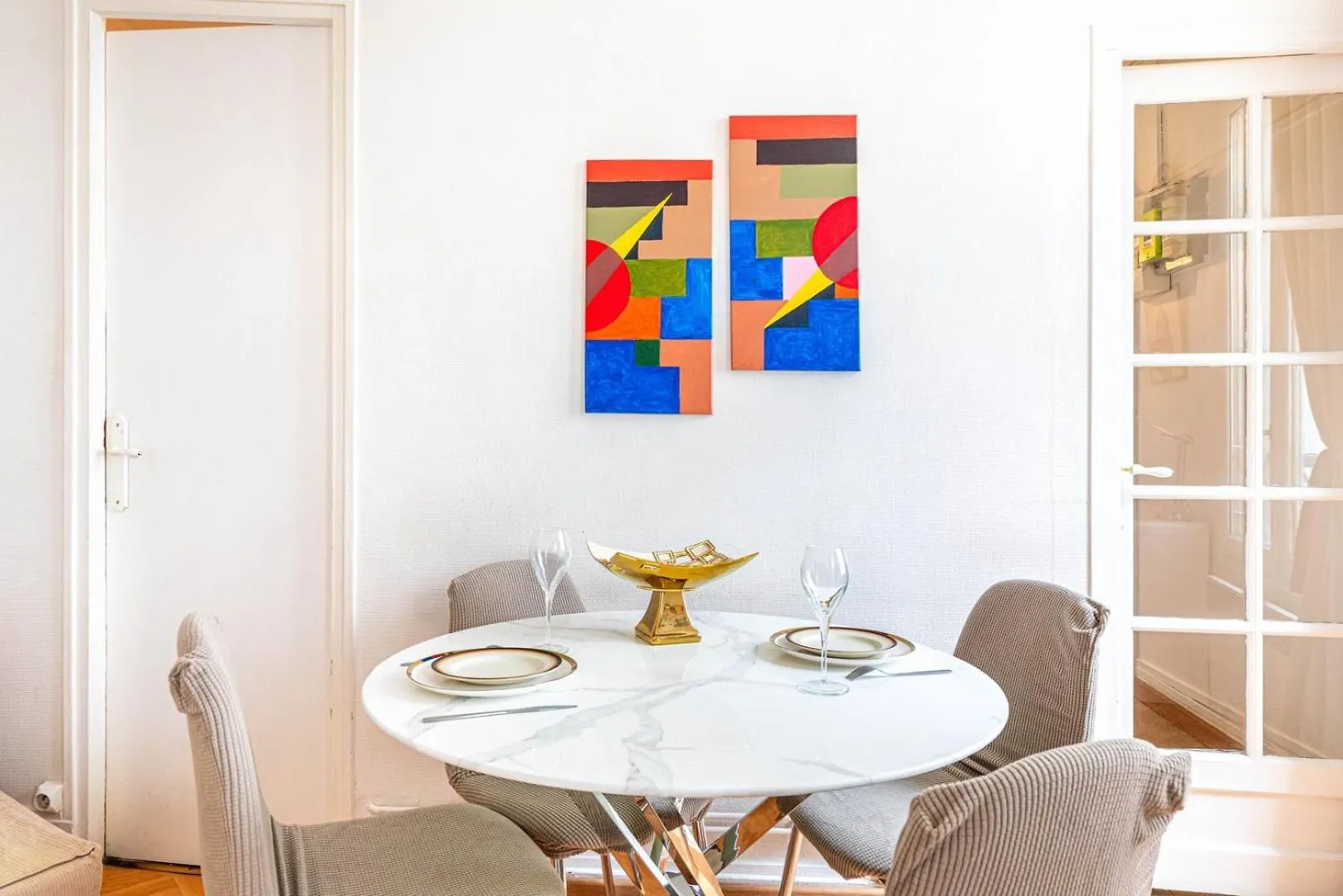 Guestready - Elegant Comfort Near Pantheon Paris 0*,  Frankrig